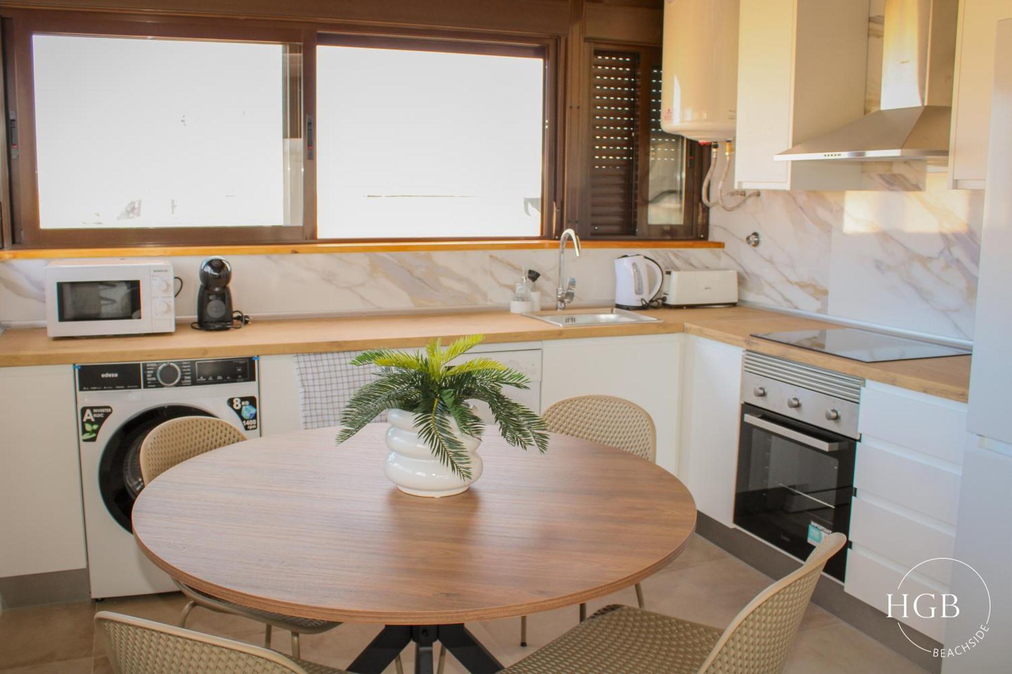 Hgb Beachside Apartment *