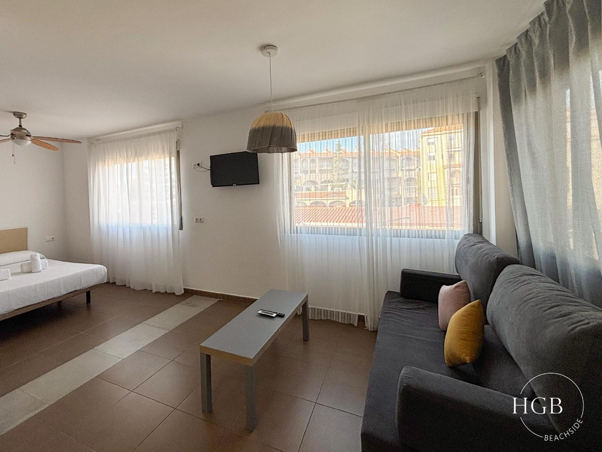 Hgb Beachside Apartamento *