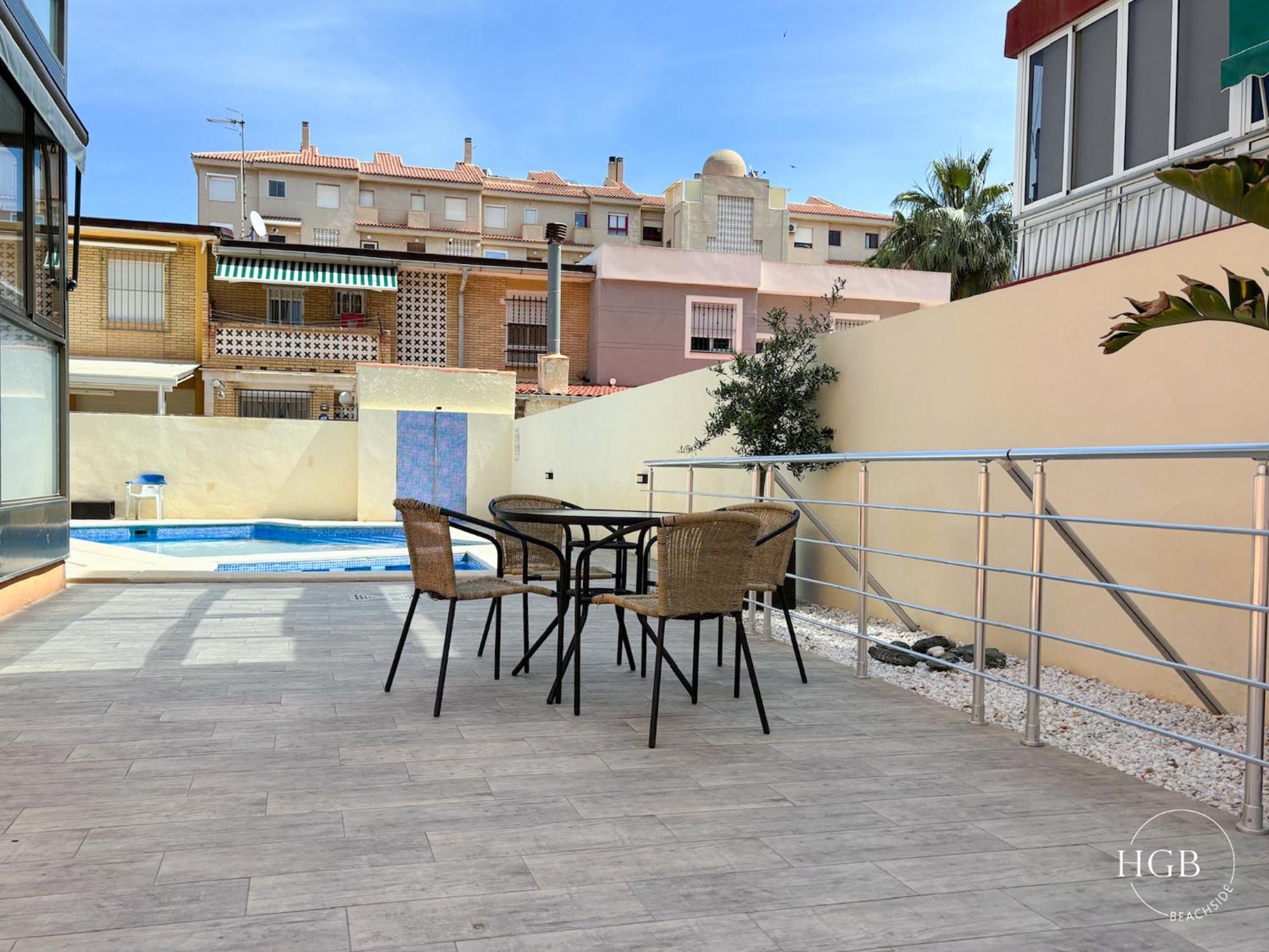Hgb Beachside Apartamento *