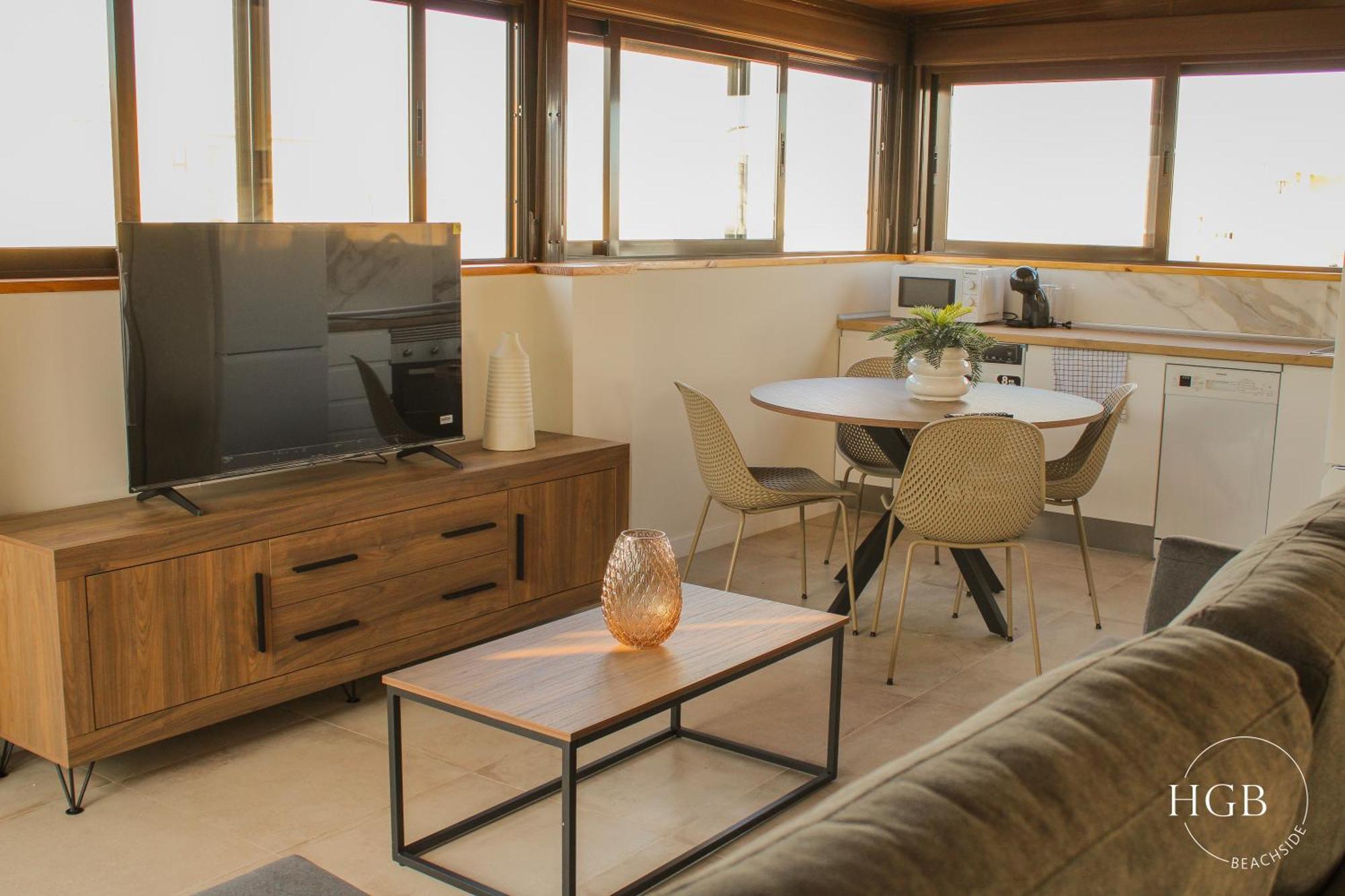 Hgb Beachside Apartment *